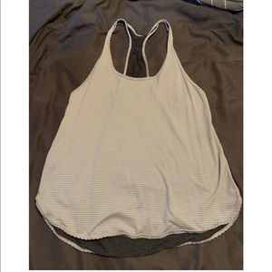 Lululemon tank